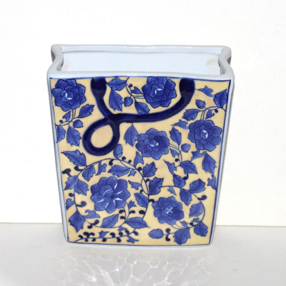 Chinese Porcelain Wall Pocket Vase Planter Yellow Blue chinoiserie Square holder